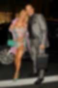 66150139_coco288.jpg