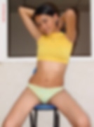 93901631_set_033.jpg